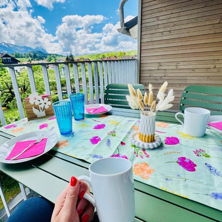 Berg Fux - 5 neue wohlfühl Ferienwohnungen mit Bergblick, Balkon, Parkplatz, nahe Oberstdorf - Apartment mit 3 Schlafzimmern und Bergblick - 28