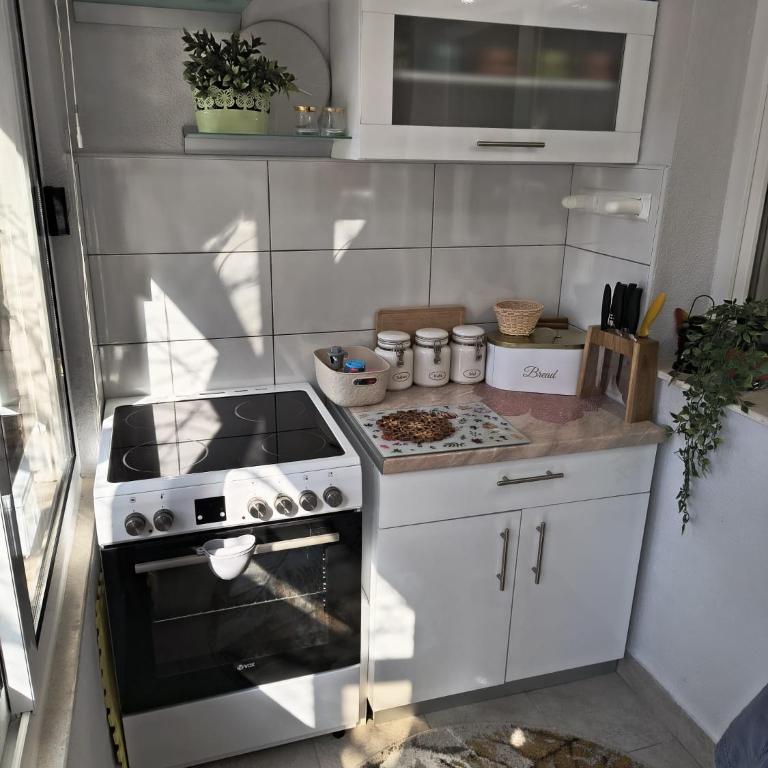 Dea - Apartment with Terrace - 9