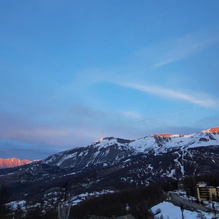 Studio avec balcon et vue exceptionnelle au Super-Sauze - skis aux pieds - Studio - Vue sur Montagne - 10