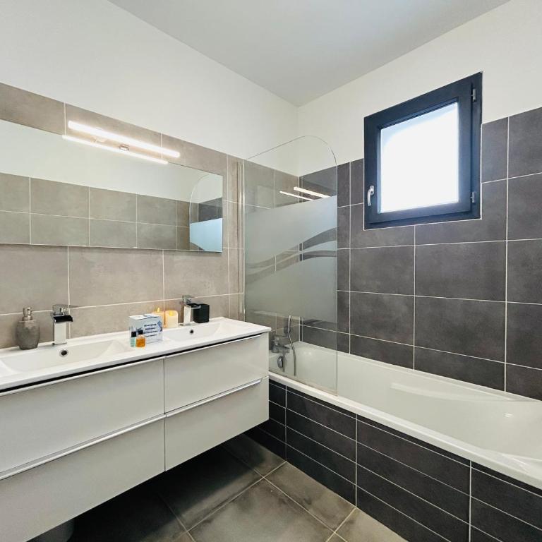 La Dolce-Vita-clim-piscine-parking - Villa 3 Chambres - 6