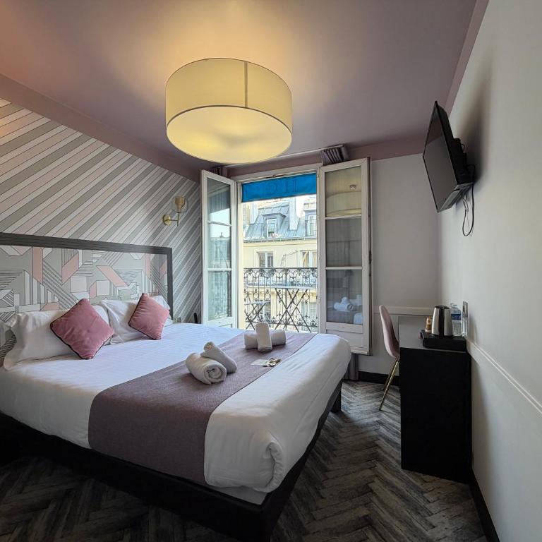 Hôtel Gérando - Chambre Double avec Balcon - 5