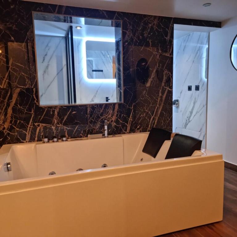 Royal Spa Chazette - Apartment mit 1 Schlafzimmer - 8