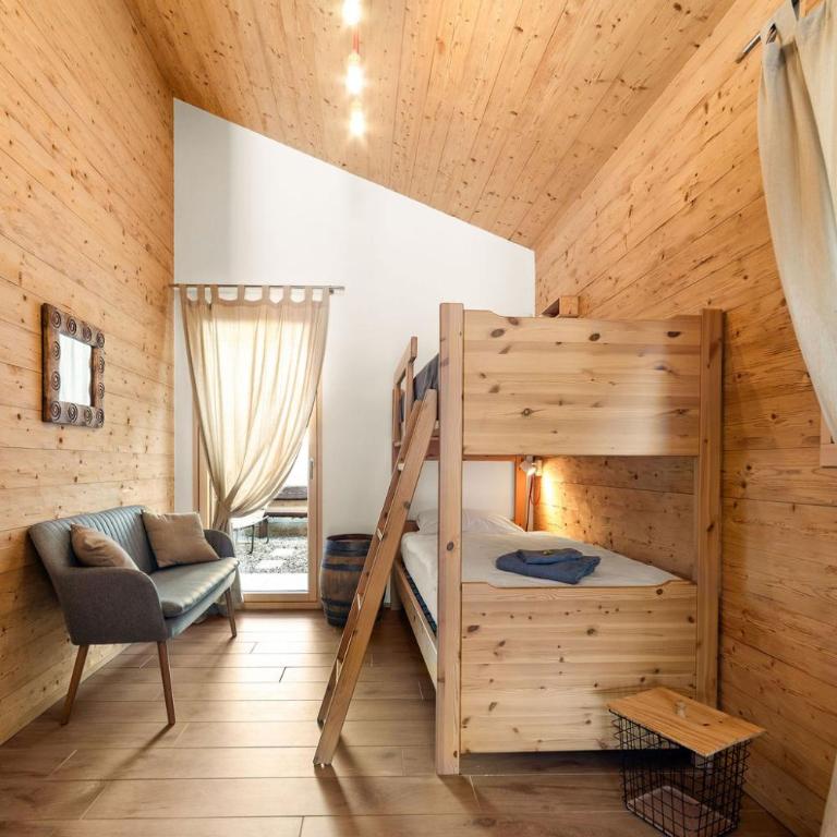 Chalet Diognysos B&B, Wellness & Boutique Hotel, Valais Crans-Montana Diogne - Suite Junior – Vue sur Montagne - 3