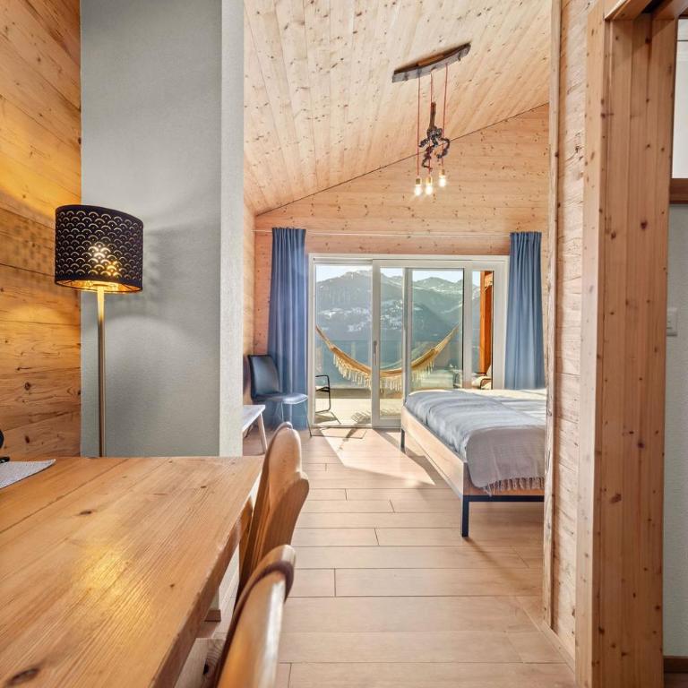 Chalet Diognysos B&B, Wellness & Boutique Hotel, Valais Crans-Montana Diogne - Suite Junior – Vue sur Montagne - 7
