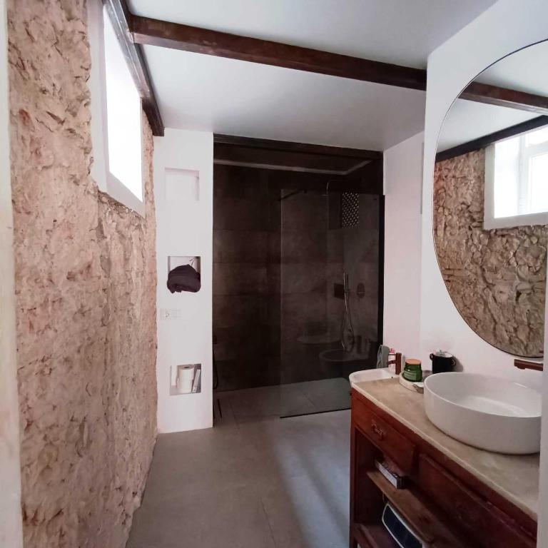L'Atelier Casco Antiguo Alicante - Three-Bedroom Apartment - 15