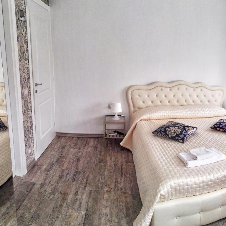 Central City Rooms - Camera Deluxe - 14