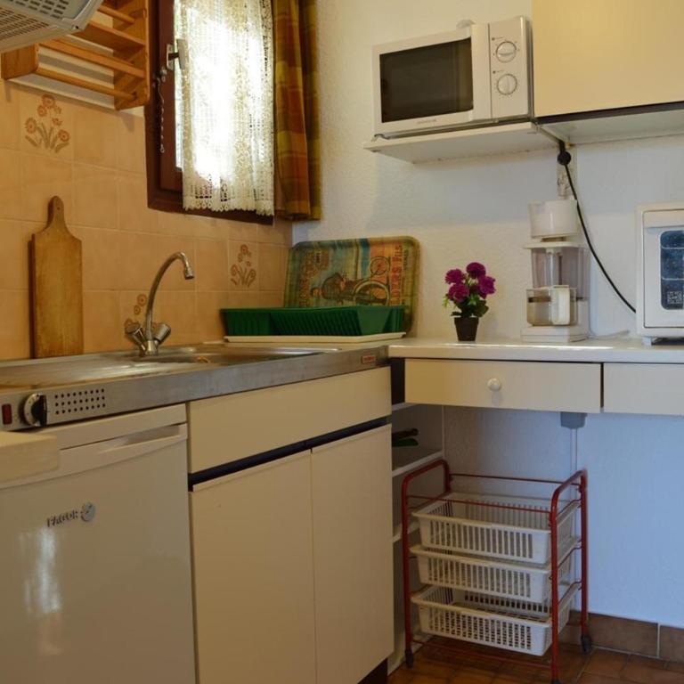 Appart Studio - cabine 4 couchages BANYULS SUR MER BN060-006 - Studio Apartment with Balcony - 7