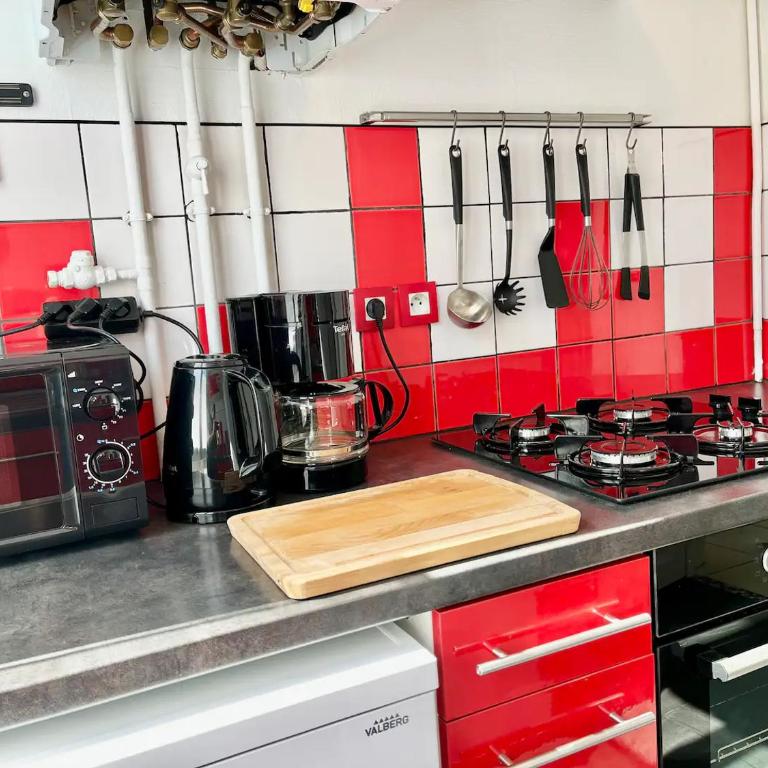 Escale Inn Reims - 4 personnes proche Arena - Appartamento con 2 Camere da Letto - 12