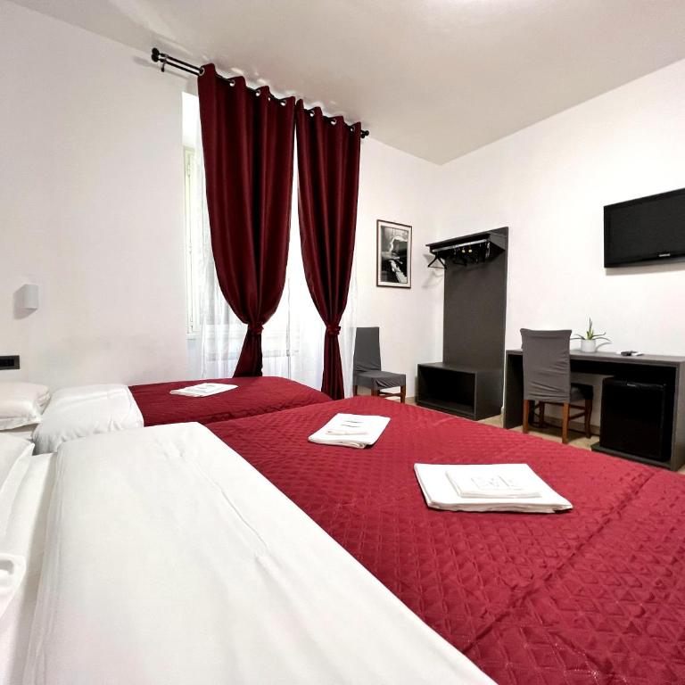 Hotel domus termini - Camera Tripla con Bagno Privato - 4