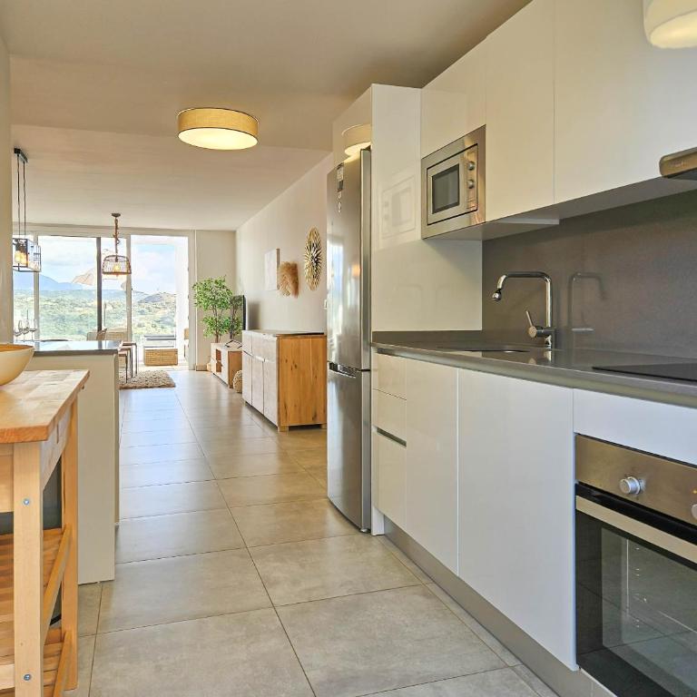 Modern 3 bed in Casa Banderas, La Cala De Mijas - Three-Bedroom Apartment - 13