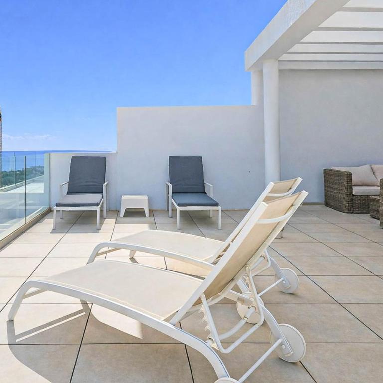 Modern 3 bed in Casa Banderas, La Cala De Mijas - Three-Bedroom Apartment - 26