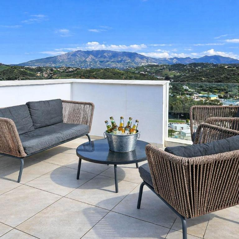 Modern 3 bed in Casa Banderas, La Cala De Mijas - Three-Bedroom Apartment - 30