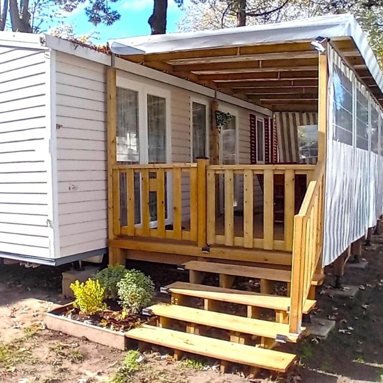 3 Bed House - Sleeps 6 - Parking - Wifi - Chambre Double - Vue sur Parc - 1