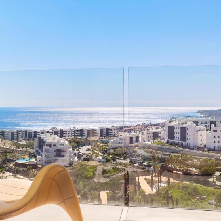 Higuerón Hotel Málaga, Curio Collection by Hilton - Suite Leiro con vistas al mar - cama extragrande - 4