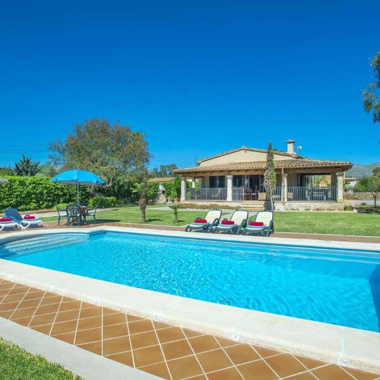 Villa Monserrat by Villa Plus - Villa - 6