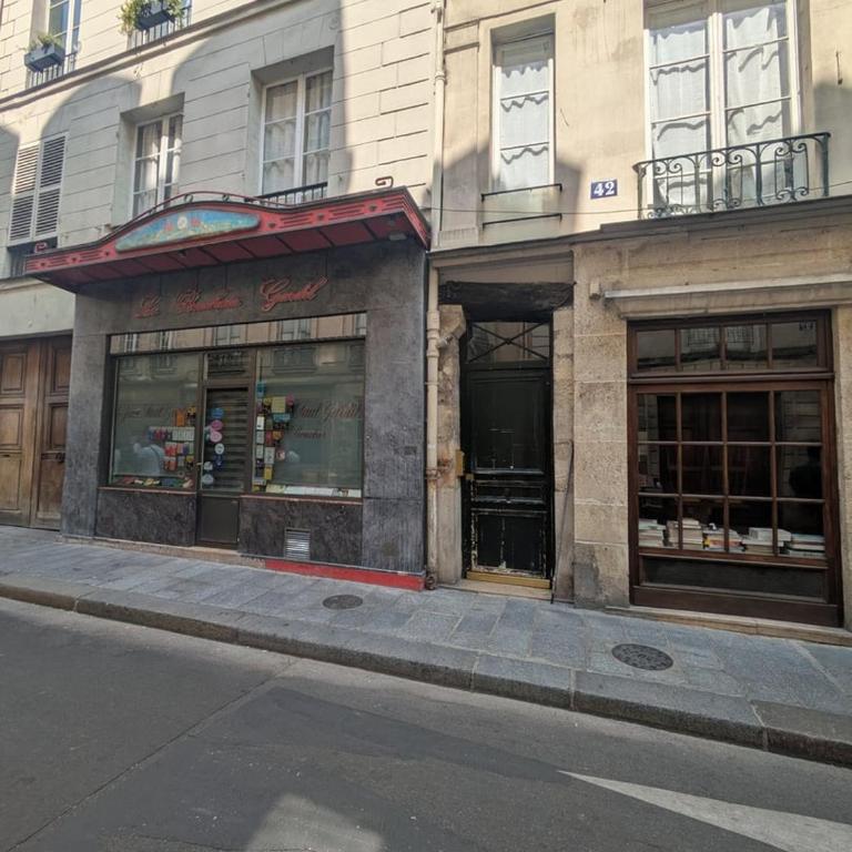 Superbe Studette au cœur de l'ile Saint Louis - 1 personne - Appartement - 4