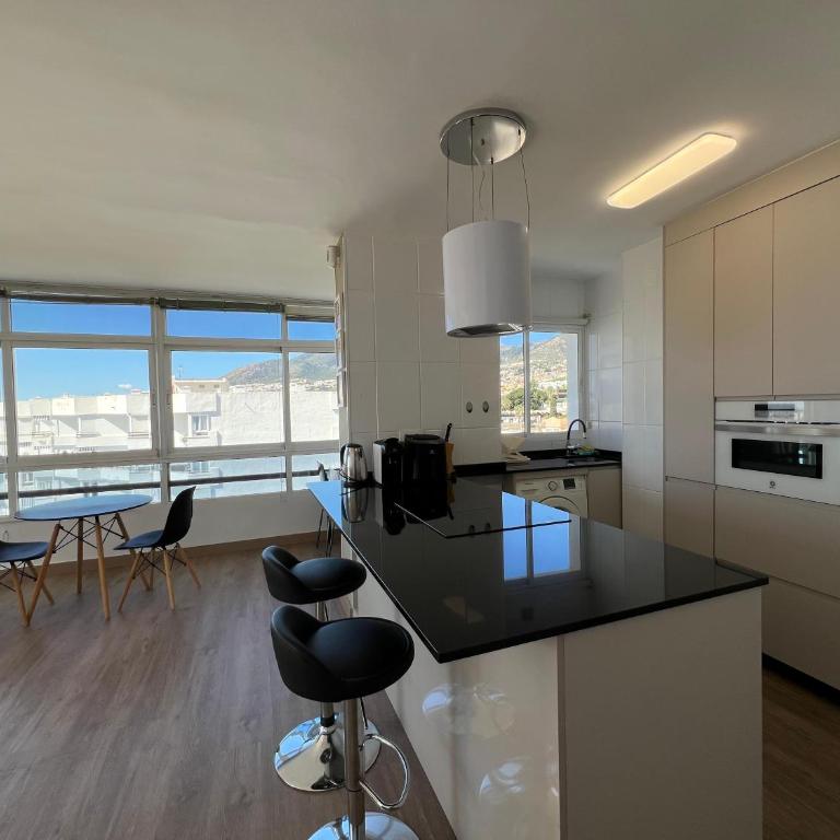 Diorama Sea View by BenalSuites - Panoramic Sea & Mountain Views - Apartamento de 2 dormitorios - 7