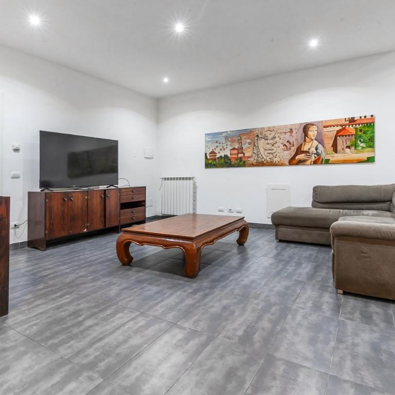 Milano Friends & Family House - Two-Bedroom Apartment - 3