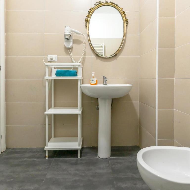 Milano Friends & Family House - Two-Bedroom Apartment - 41