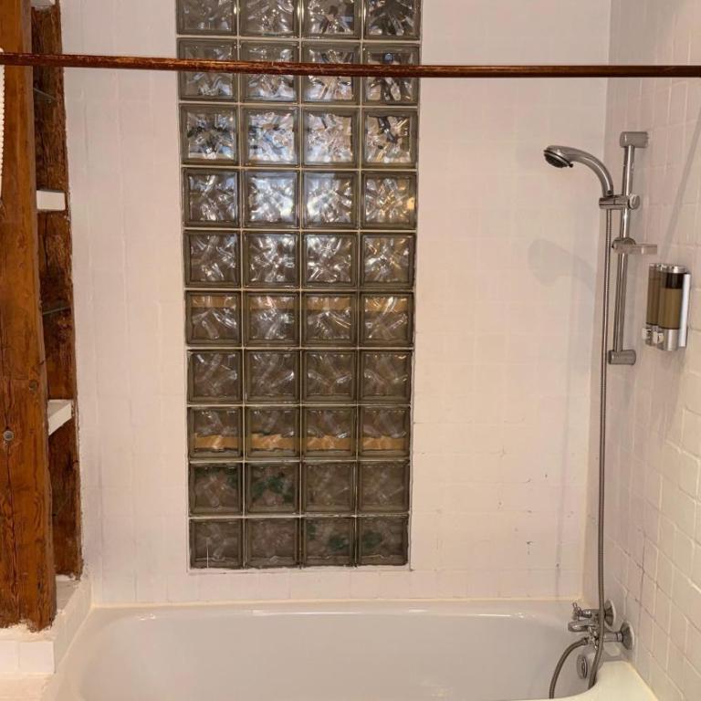 Estancia ideal para descubrir E - One-Bedroom Apartment - 8