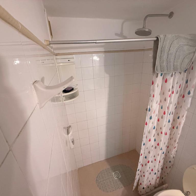 Apto vista al río - Two-Bedroom Apartment - 13
