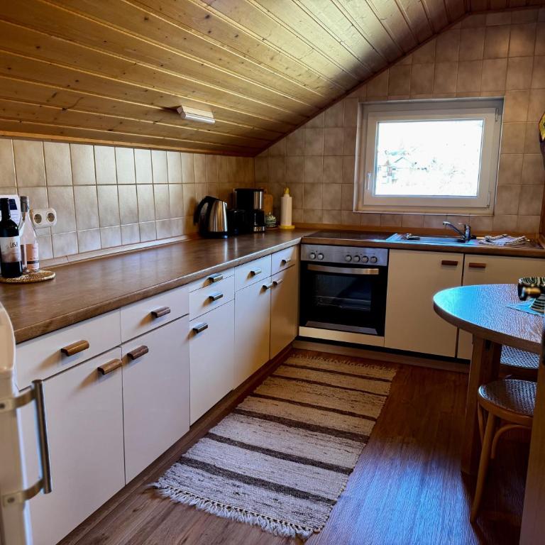 Helis Holiday Suites Altaussee - Appartement avec Balcon - 9