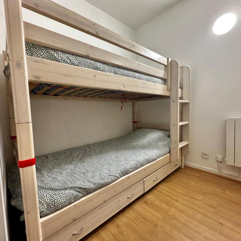 Isabelle - Appart 31m2 confortable en RDC avec parking et terrasse - Apartment mit 1 Schlafzimmer - 16