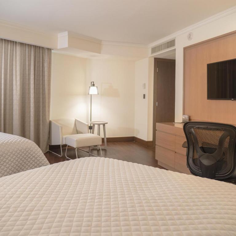 MS Milenium Monterrey Curio Collection by Hilton - Junior Suite with Two Double Beds - 6