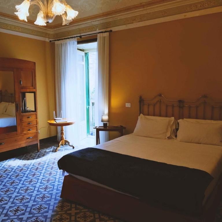 Foresteria del Teatro Donnafugata - Superior King Room - 5