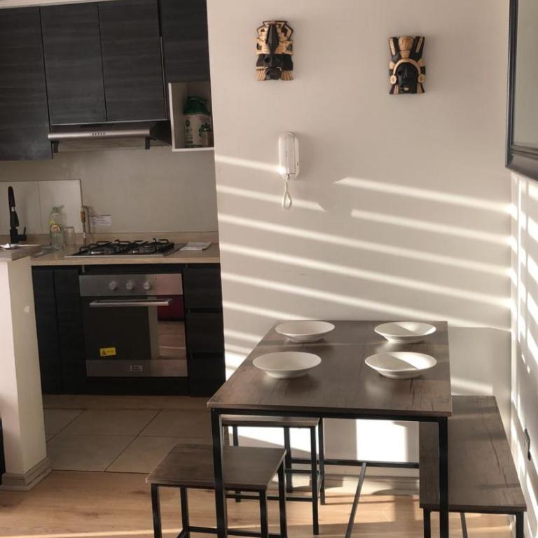 Cómodo departamento - Two-Bedroom Apartment - 8