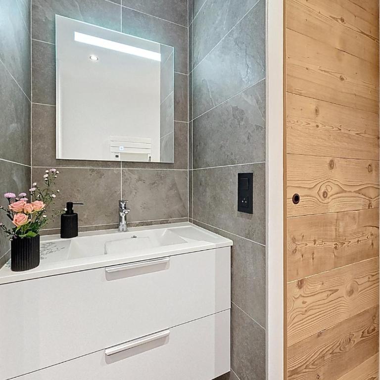 Écrin de Prestige au Cœur de Chamonix - 2 Suites - Appartamento con 2 Camere da Letto - 7