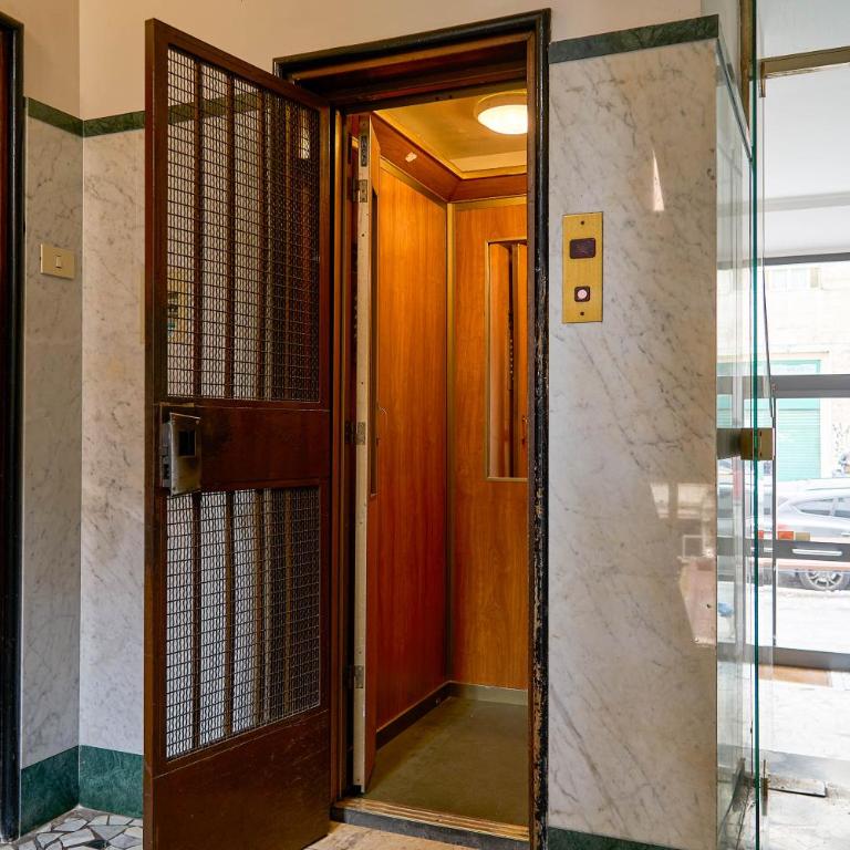 Naif - Appartamento con 2 Camere da Letto - 38