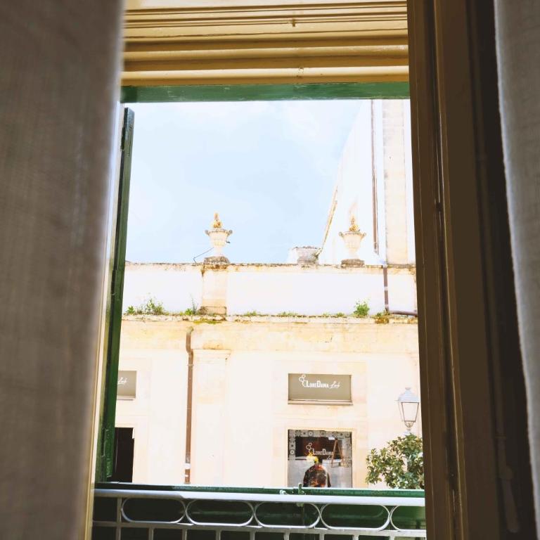 Foresteria del Teatro Donnafugata - Suite with City View - 8