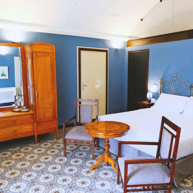 Foresteria del Teatro Donnafugata - Suite with City View - 1