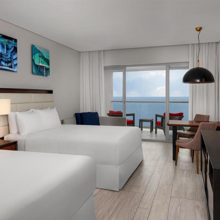 Hilton Vallarta Riviera All-Inclusive Resort,Puerto Vallarta - Habitación estándar con 2 camas grandes y vistas al océano - 1