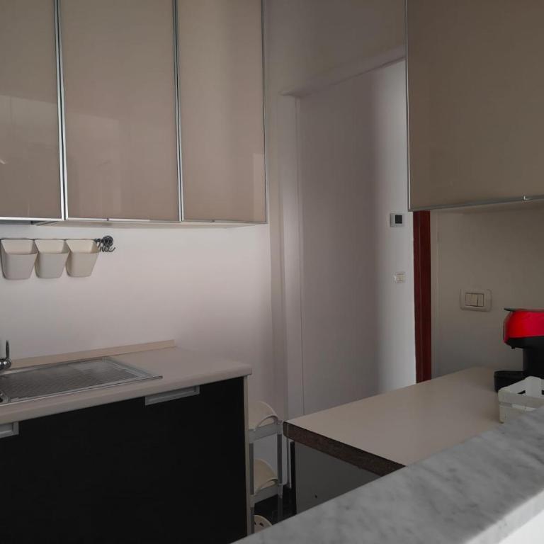 CconfortHotels Dimora Cavour - Appartamento con 2 Camere da Letto - 13