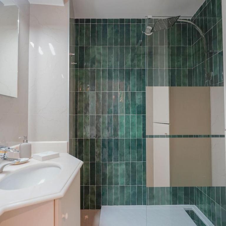 Le Loft du Marché Forville # Vieux Port et Plage à deux pas - Appartement 2 Chambres - 20