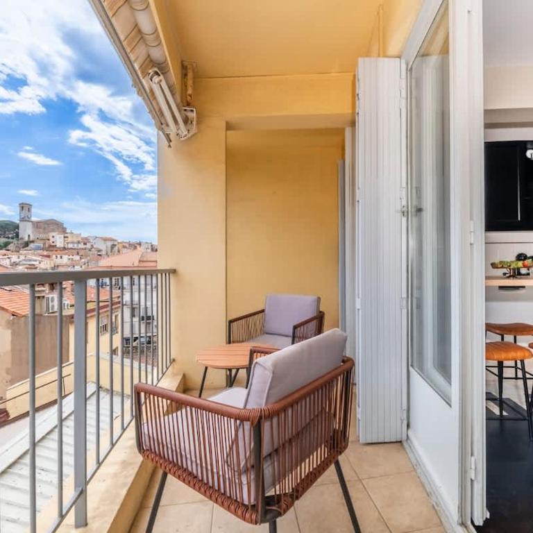 Le Loft du Marché Forville # Vieux Port et Plage à deux pas - Appartement 2 Chambres - 31