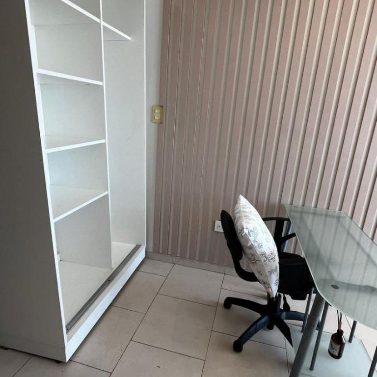 Studio apartment with pool - One-Bedroom Apartment - 12