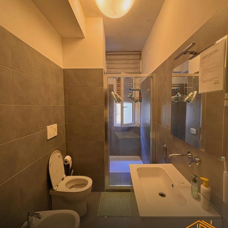 CarloAlbertoApartment-C by Homes in Ancona - Appartamento con 3 Camere da Letto - 7