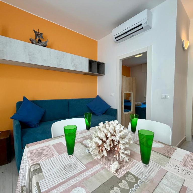 NEW Apartment LIGNANO SABBIADORO Private Parking and AC - One-Bedroom Apartment - 6