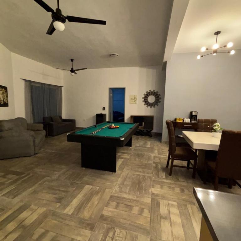 Departamento amueblado en privada , mesa de billar en Dominio Cumbres - Two-Bedroom Apartment - 4