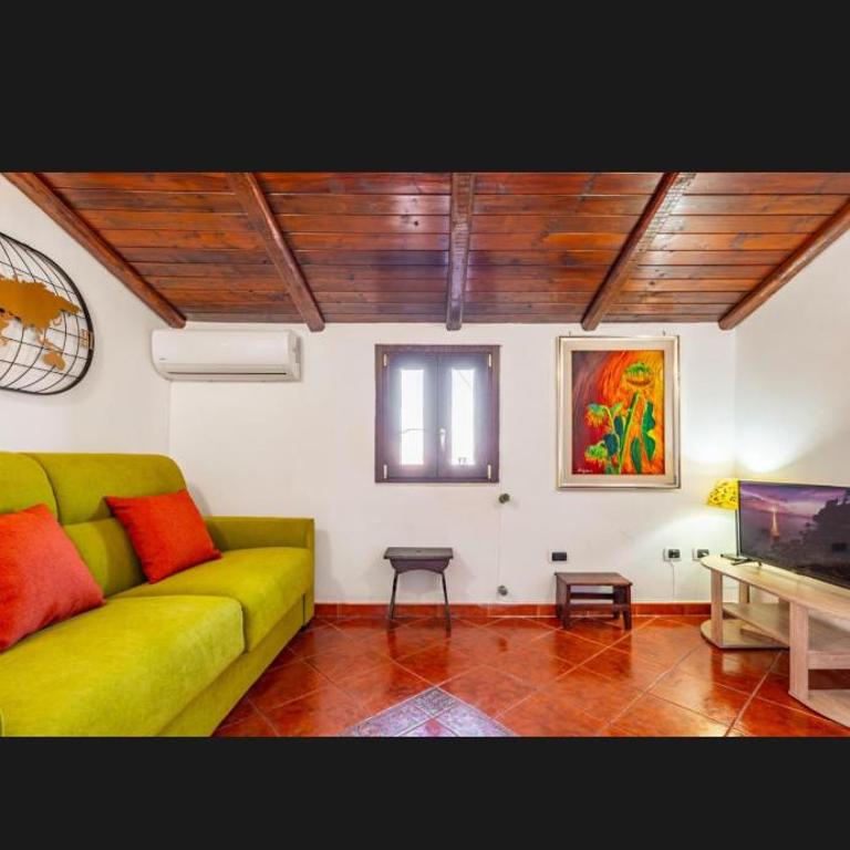 SPHomez - One-Bedroom Apartment - 2