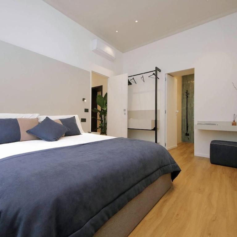 Urbe Charme Scipioni - 3 Suites 3 Bathrooms - Three-Bedroom Apartment - High Floor - 20