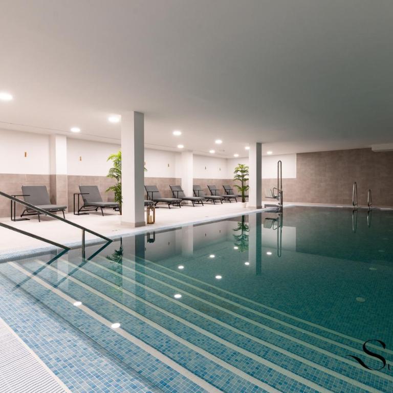 Luxury 2 Bedroom Apartment, Pools, Sauna, Gym & More - Apartamento Deluxe de 2 dormitorios con vistas al jardín - 6