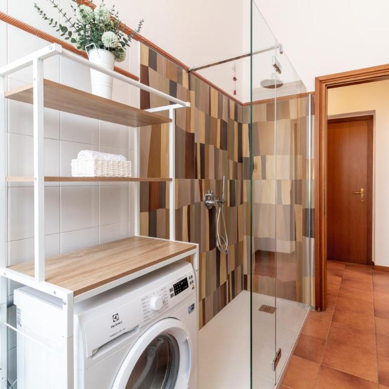 La ringhiera fiorita - 102 by Houset - Apartment - 11