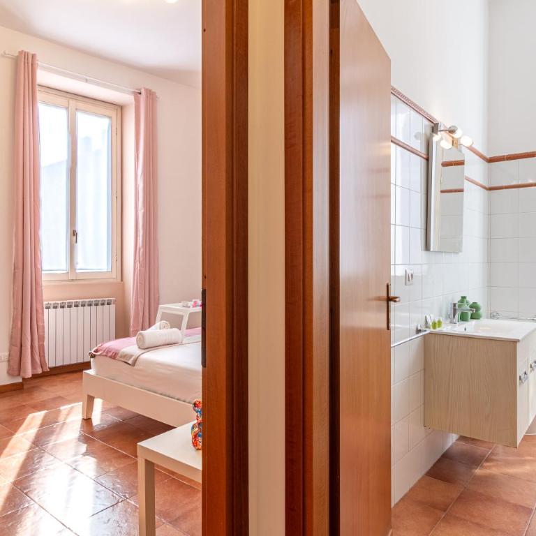 La ringhiera fiorita - 102 by Houset - Apartment - 17