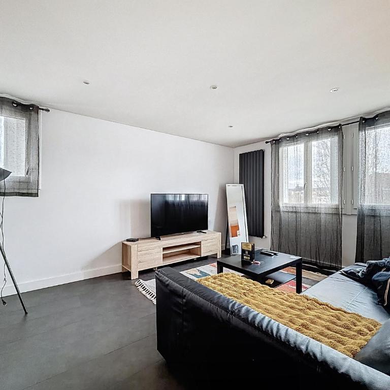 F3 avec place de parking GORDON BENNETT - Appartamento con 2 Camere da Letto - 4