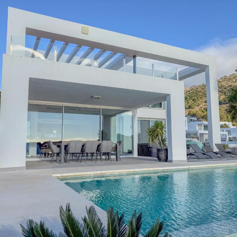 Villa BuenaVista Hills - Sea View - Infinity Pool - Parking - Grill - Deluxe Villa - 37
