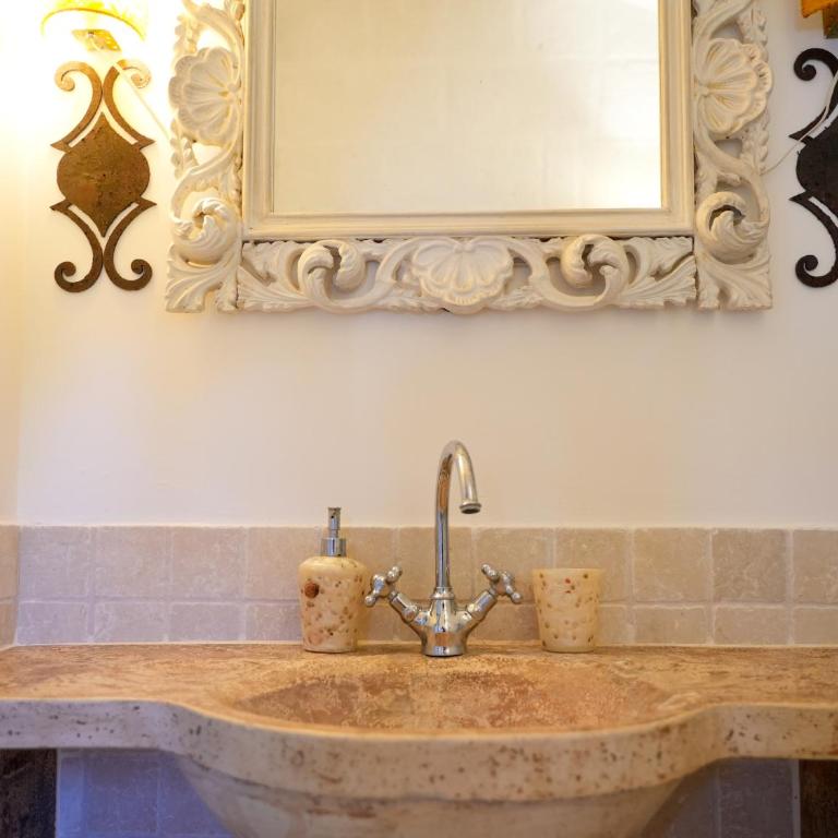 Tenuta Fico D' India - Luxury Trulli with Swimming Pool - Villa con Piscina Privata - 71